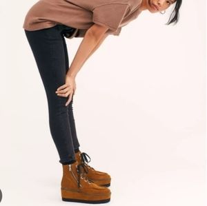 Free people Maverick wedge Bootie Chunky retro,Vintages honey Bronw unis…
